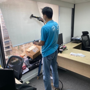 94d5b749-794a-47f7-b191-79475b2a0e14