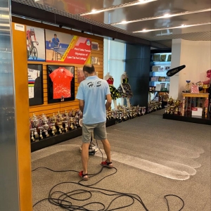 fc6655bf-52c0-40da-a637-a384860ba64a